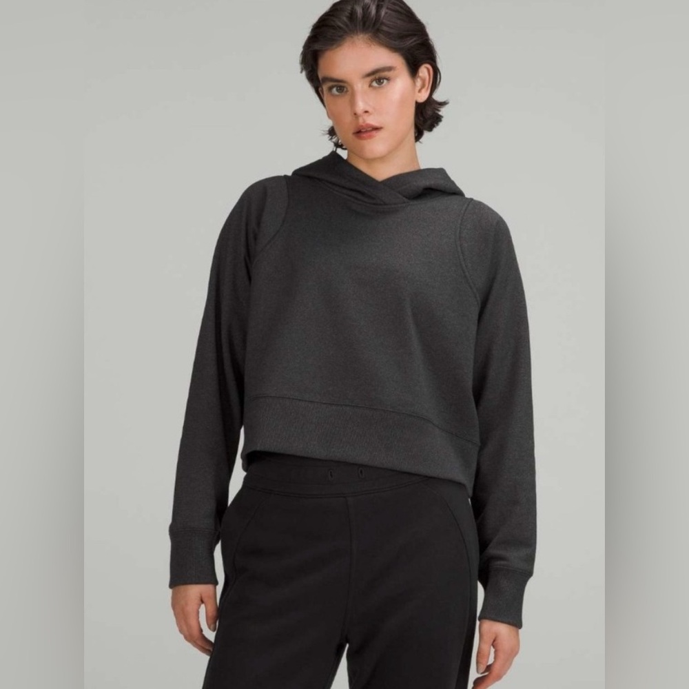 Lululemon Loungeful cropped hoodie size 10